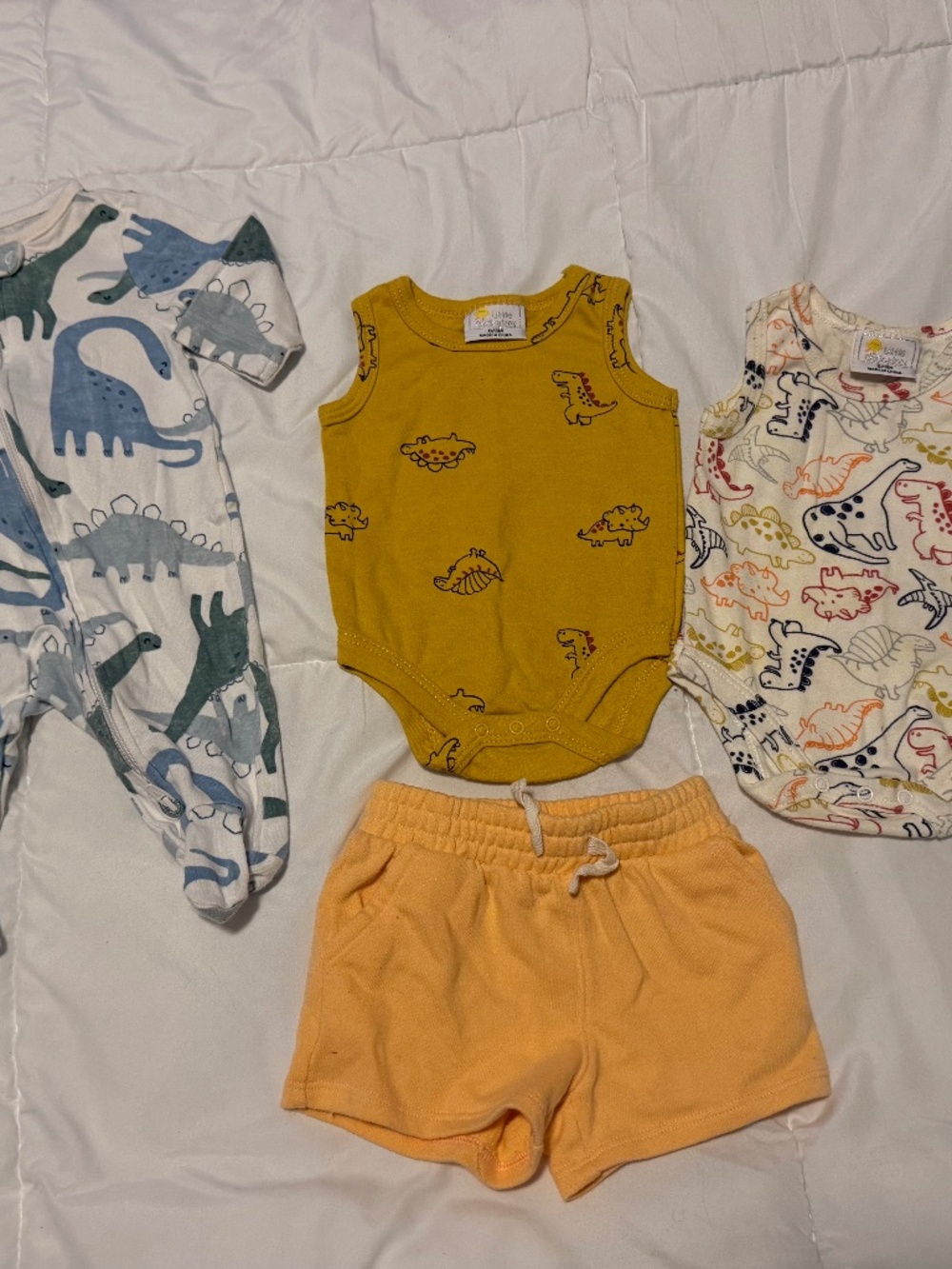 Boys lot of 4 Size 0/3 months